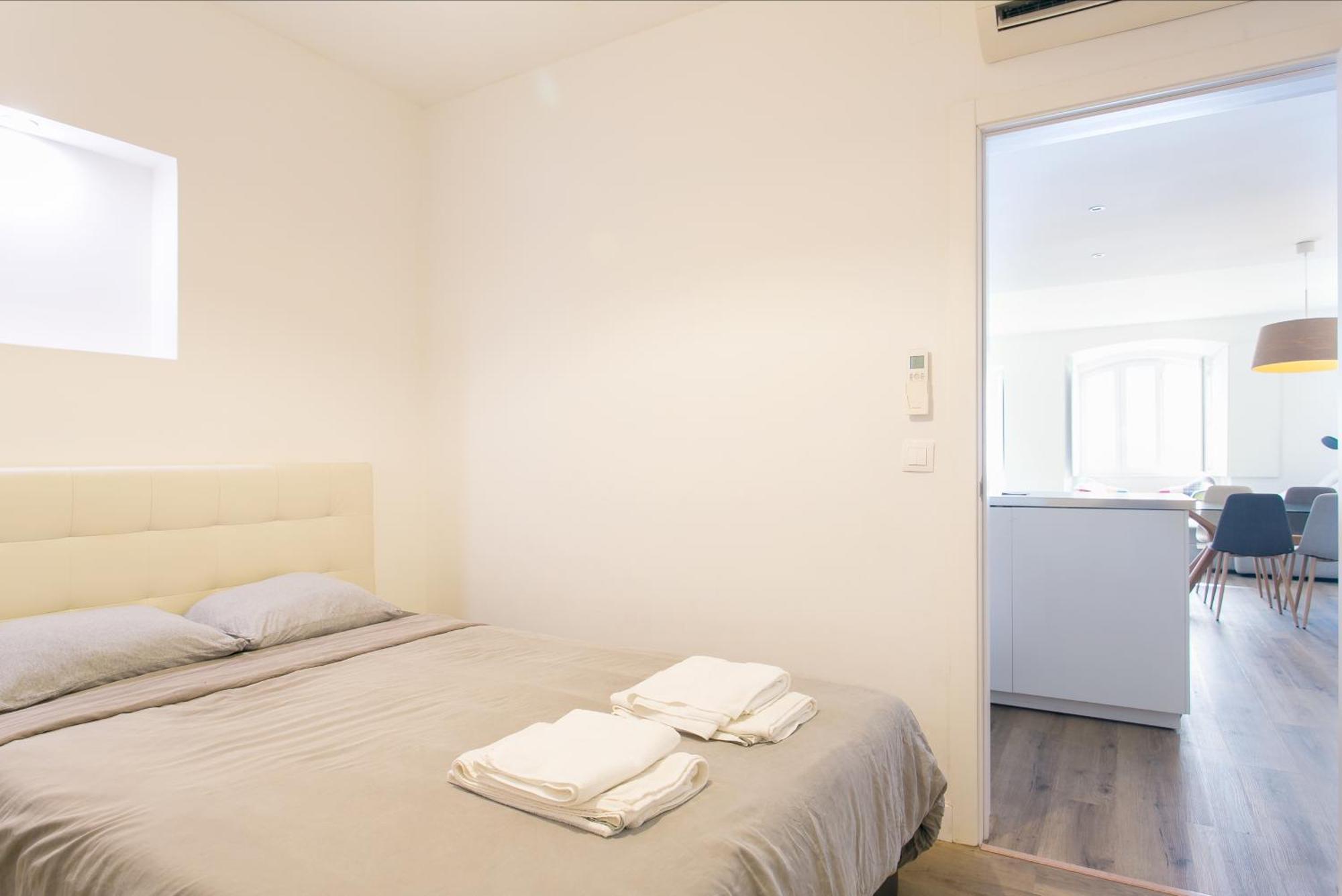 Cozy Apartment In Amazing Location! Lisboa Eksteriør billede
