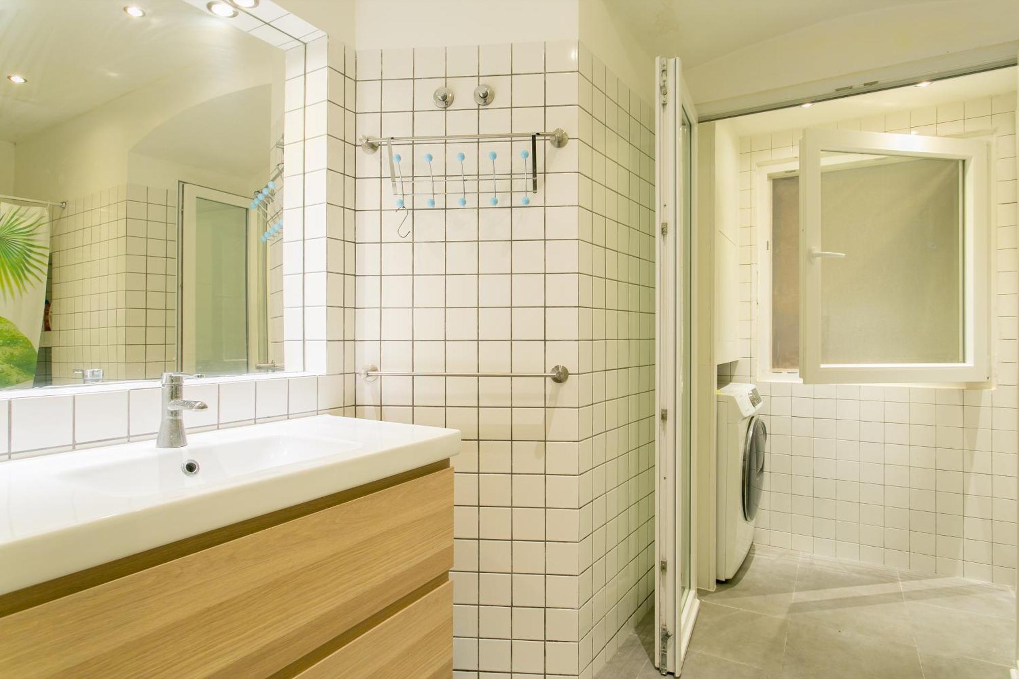 Cozy Apartment In Amazing Location! Lisboa Eksteriør billede